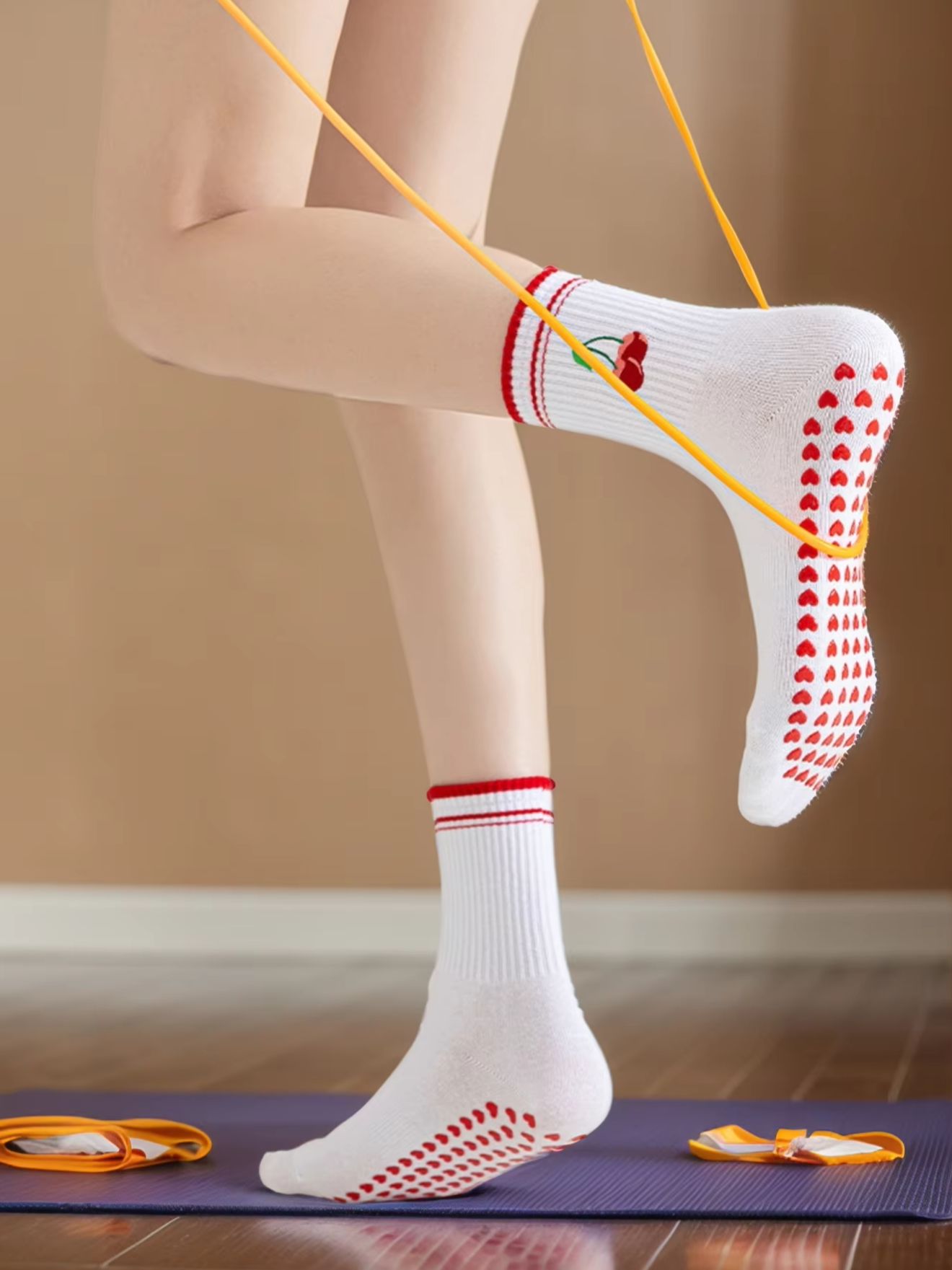 Fitness Yoga Pilates - 1組のクロスボーダープロフェッショナルヨガソックス、コットンストラップ付きシリコン滑り止めピラティスフィットネスダンスフロアソックス