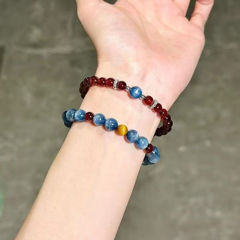 ガーネット・カイヤナイトビーズブレスレット レトロでユニーク - Yoga Fitness Tracker のレビューと価格